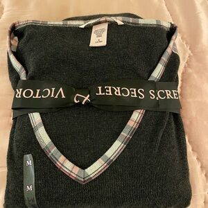 Victoria’s Secret Thermal Pajamas size M